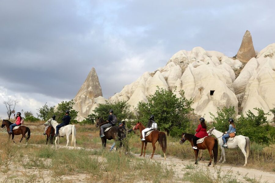 Cappadocia: Sunset Horse Trek Through the Valleys - Cavusin Start, Then Into the Rose Valley