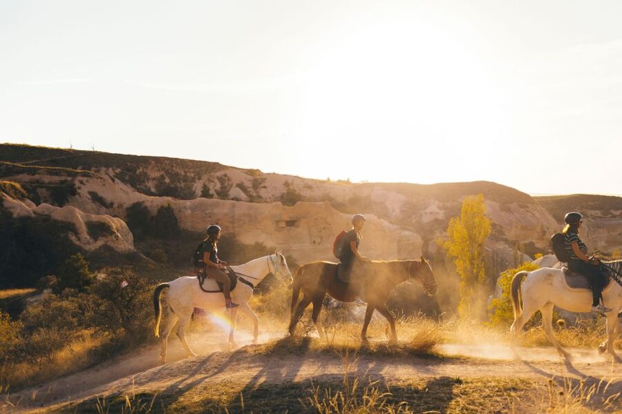 Cappadocia: Sunset or Daytime Horse Riding Tour - What to Wear and Bring for a Comfortable Ride