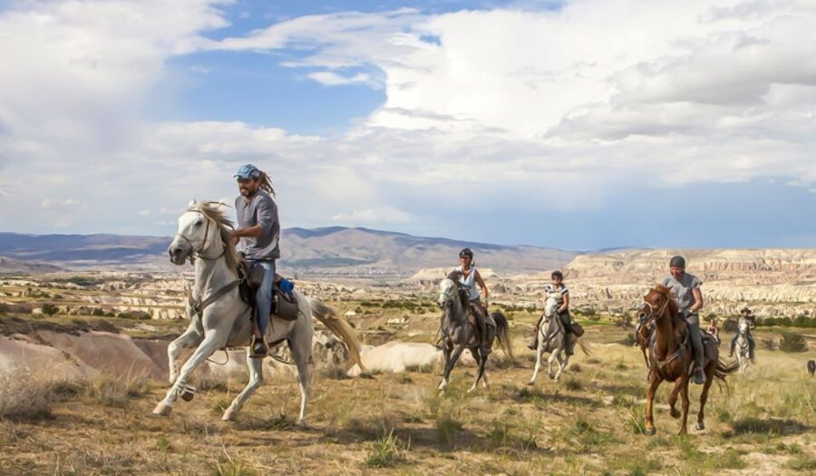 Cappadocia: Sunset or Daytime Horse Riding Tour - What the 1 to 2 Hour Experience Feels Like on the Ground