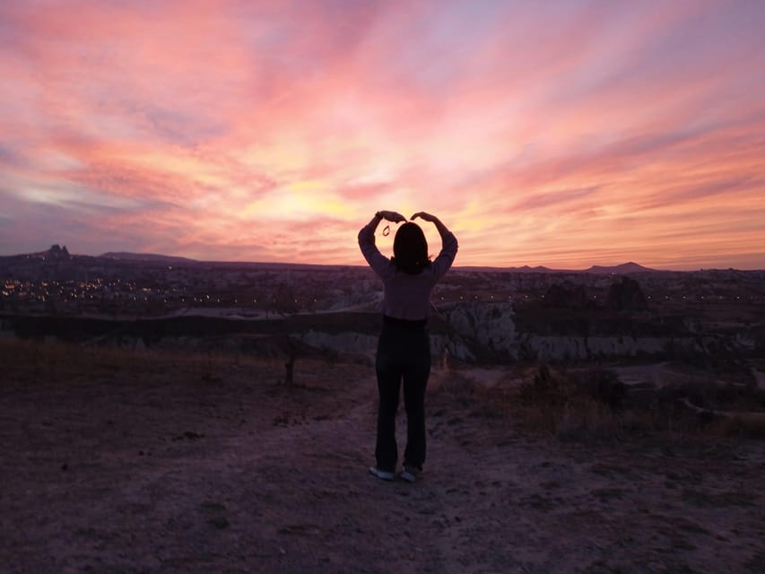 Cappadocia: Sunset Rose Valley Hiking Tour - Red Valley Viewpoints and Why the Color Changes at Sunset