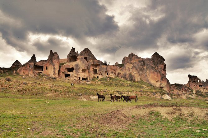 Cappadocia Tour - Pasabag fairy chimneys: the classic Cappadocia photo moment