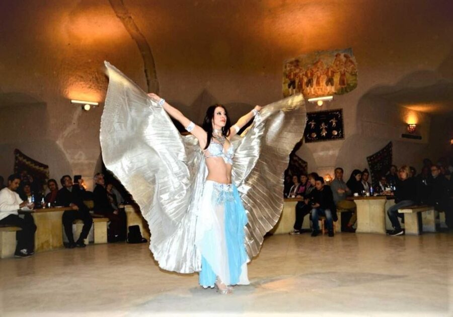 Cappadocia: Traditional Turkish Performance Night with Drink - Getting There From Göreme and Ürgüp: Pickup vs. Self Arrival