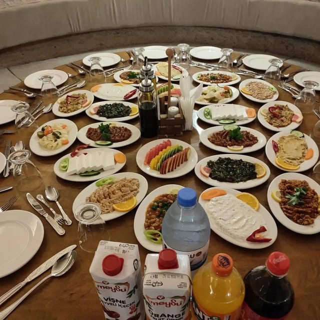 Cappadocia Turkish Night wTransfer,Dinner &Unlimited Drinks - Service, group size, and how the staff keeps things moving