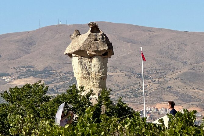 Cappadocia VIP Red Tour with Göreme Open Air Museum (all inc.) - Stop 1: Uchisar Castle viewpoint for the quickest big wow