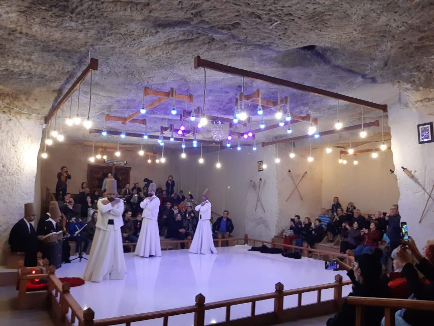 Cappadocia: Whirling Dervish Show Entrance Ticket - What happens during the semah, from first turn to final step