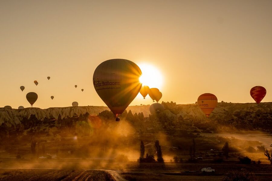 City of Side: 2-Day Cappadocia, Cave Hotel, & Balloon Tour - Kaymakli Underground City and Uçhisar Fortress: history you can walk through