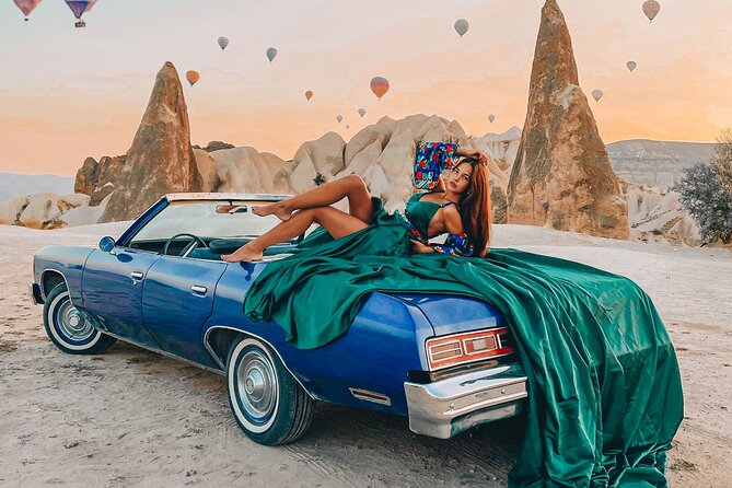 Classic Car Tour in Cappadocia - Red Valley stop: another 30 minutes for that balloon-in-the-valley feel