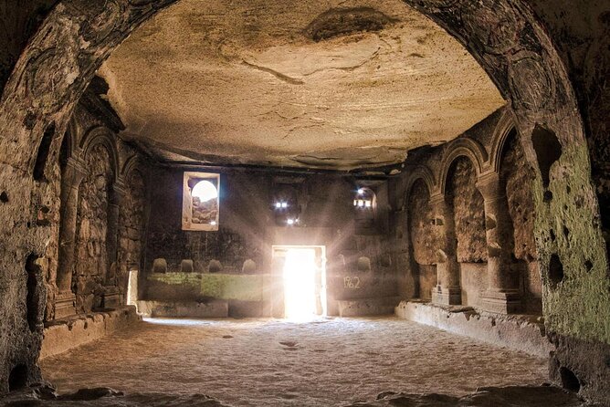 Daily Cappadocia Group Tour with English-Speaking Guide & Car - Avanos pottery workshop, traditional craft with real hands-on time
