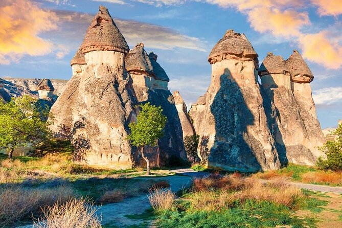 Deal Package : Cappadocia Red Tour + ATV Quad Bike Safari + Hot Air Balloon Tour - Price, group size, and what is actually included