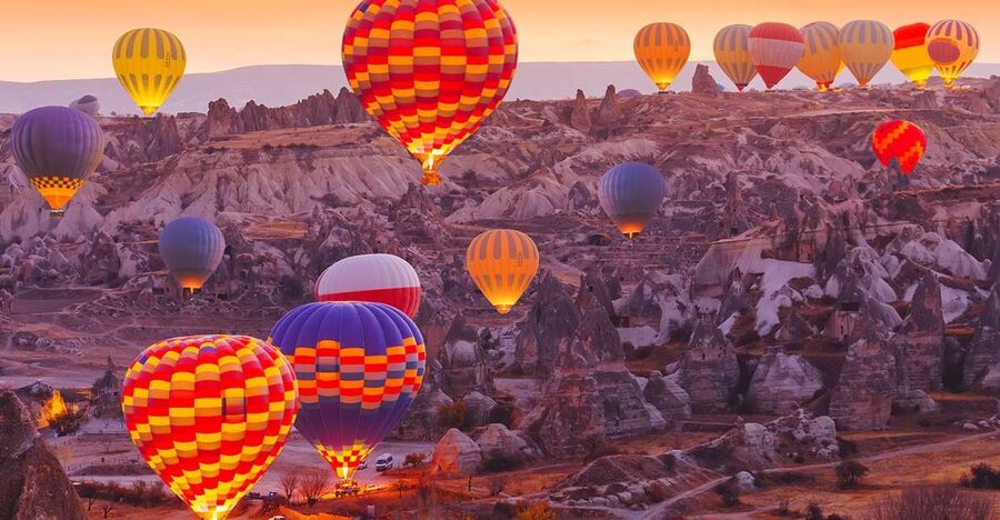 Early Morning Sunrise Hot Air Ballooning Tour of Cappadocia - The Pre-Dawn Pickup, Light Breakfast, and Balloon Inflation
