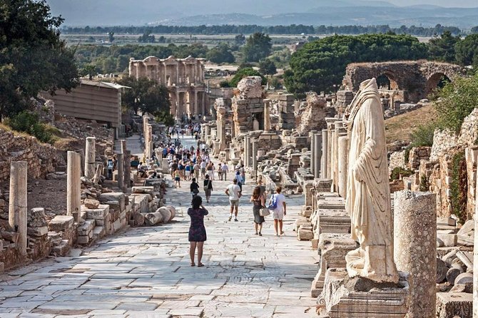 Escorted 10 Days Tour of Istanbul, Cappadocia, Ephesus and Pamukkale - Pamukkale and Hierapolis: UNESCO terraces, gates, and Karahayit red waters