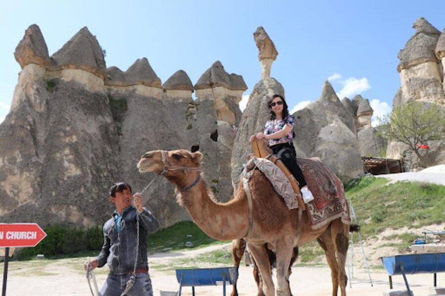 From Cappadocia: Sunrise or Sunset Camel Riding Day Trip - Photo stops in valleys you actually want to visit