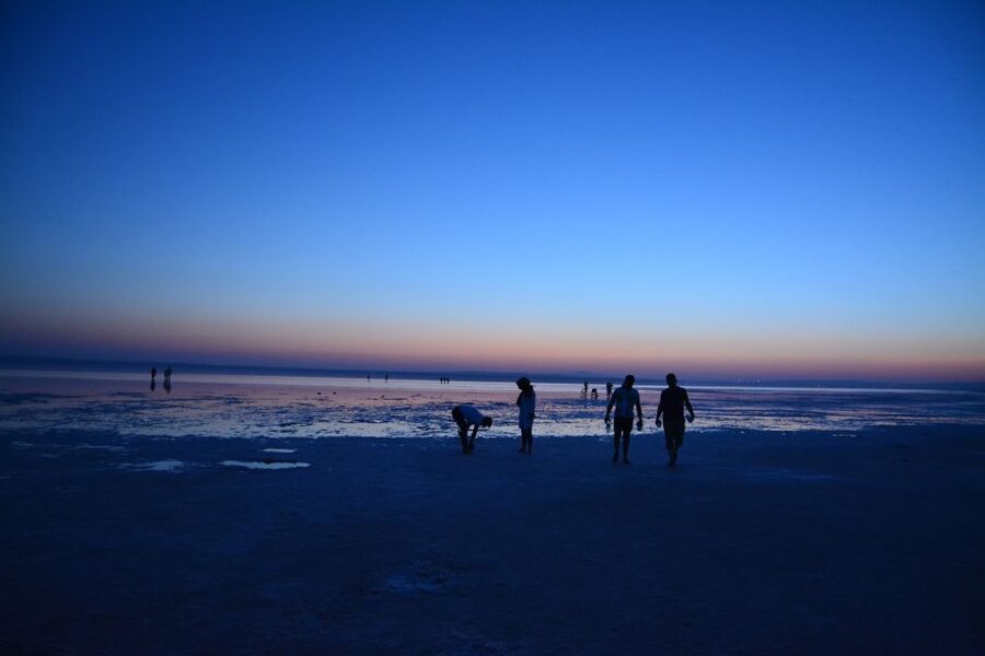 From Göreme: Salt Lake Tour at Sunset - Swimming at the salt lake, and the reality of water levels