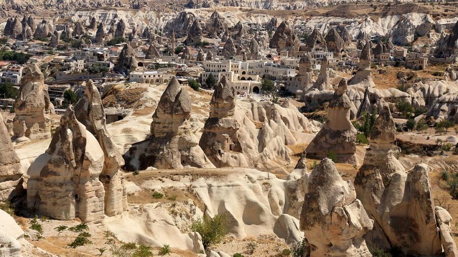 From Istanbul: 2 Days Cappadocia Tour by Return Flight - Price and value: what $405 really covers
