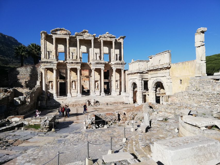 From Istanbul: Cappadocia Konya Pamukkale Ephesus 7 Nights - Day 2 Istanbul on foot: Topkapi, Hagia Sophia, Blue Mosque, and the Bazaar