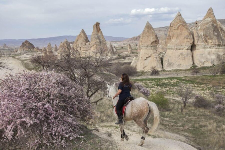 Göreme: Cappadocia Horseback Ride at Sunset or Sunrise - From Göreme pickup to the stables: what your 1 to 2 hours actually looks like