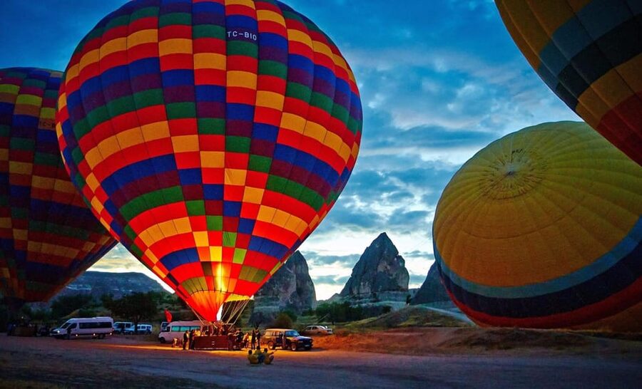 Göreme: Cappadocia Hot Air Balloon Ride - Pickup and drop-off around Cappadocia: why the route matters