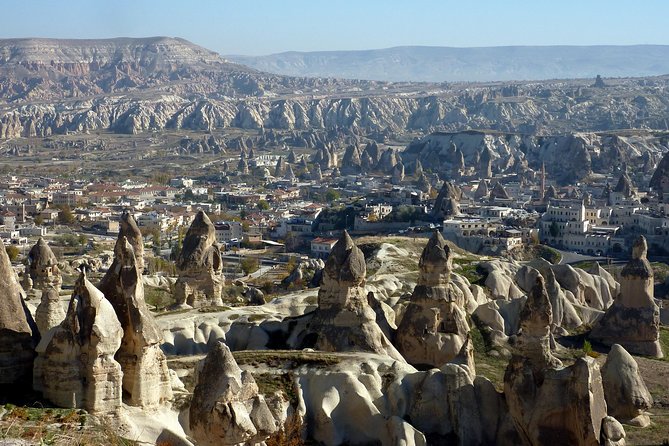 Green (South) Tour Cappadocia (small group) with lunch and ticket - Ihlara Valley viewpoints: greenery, the Melendiz River, and rock formations
