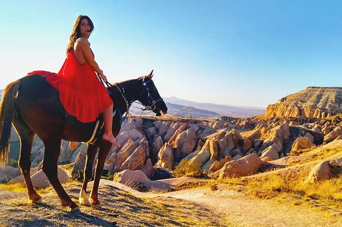 Horse Riding in Cappadocia in fairy chimeys - Group Size, English Guidance, and How the Ride Actually Feels