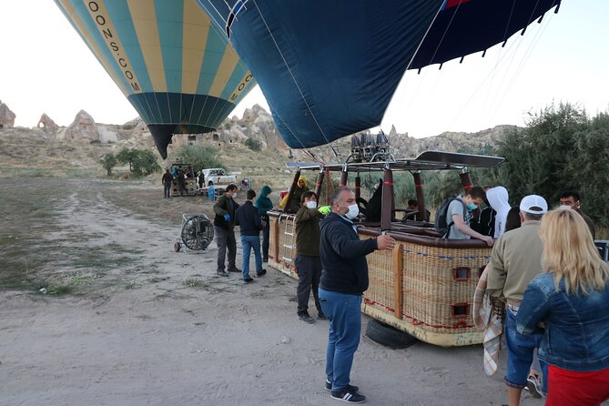 Hot Air Balloon Flight in Cappadocia with Champagne - From Van to Takeoff Area: The Pilot Briefing Moment