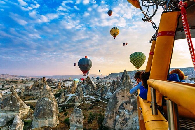 Hot Air Magic in Cappadocia ( official company ) - The flight itself: one hour of drifting over fairy chimneys