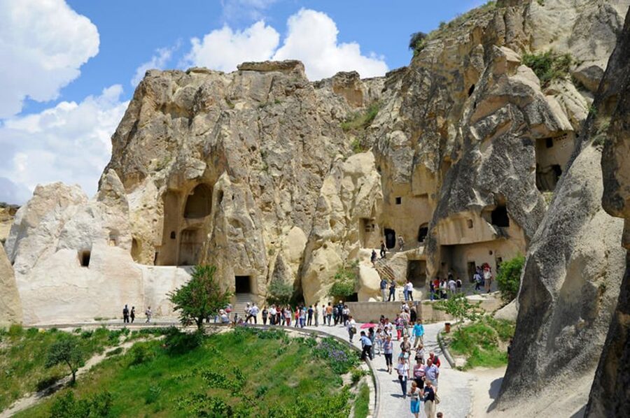 Istanbul: 3-Days, 2-nights in Cappadocia & Hot Air Balloon - Price and value: does $945 make sense for what you get