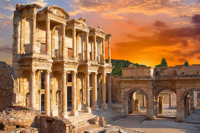 Istanbul, Ephesus, Pamukkale and Cappadocia 8 Day Package - Day 3 Bosphorus cruise to Izmir flight, then on to Kusadasi