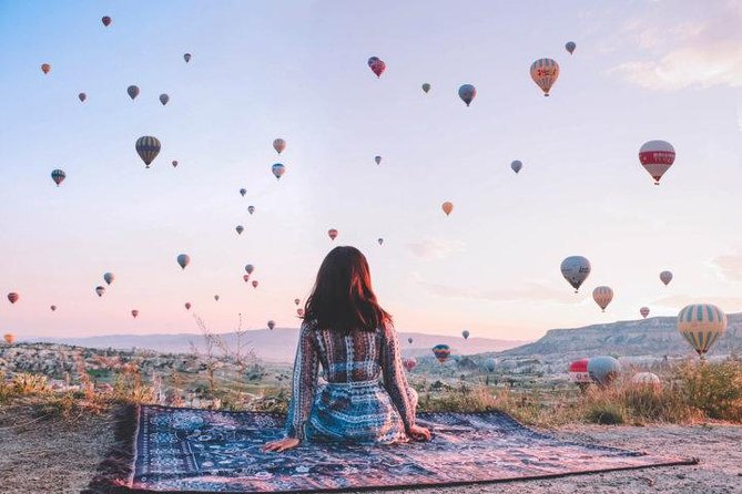 Istanbul to Cappadocia 2 Day Tour with Guide, Flights and Hotels - Cave Boutique Hotel and Meals: What Comfort Looks Like on a Fast Trip
