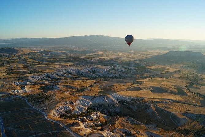 Jewels of Cappadocia Private Tour - Stop 1: Uchisar Castle, the Viewpoint That Kept People Defended