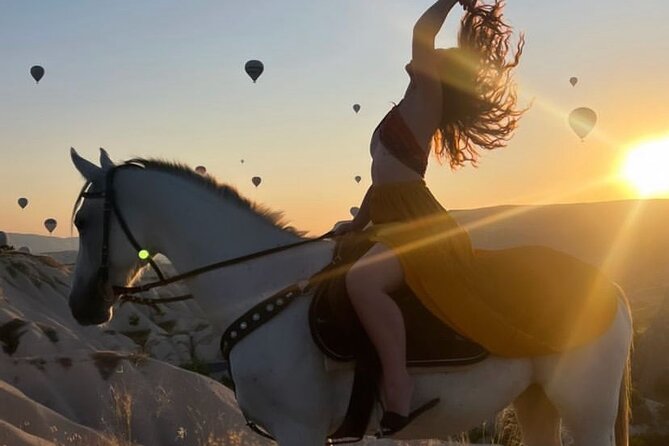 Magical horse ride with balloon in Cappadocia - Horses, Safety, and Matching Your Riding Level