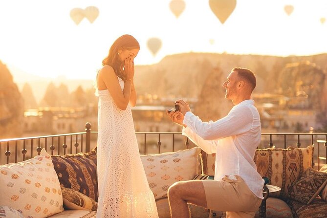 Marriage Proposal and Photoshoot in Cappadocia with Balloon view - Balloon-View Proposal Magic in Göreme, Not Just Pretty Photos