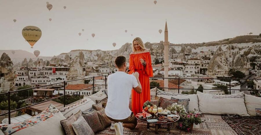 Marriage Proposal Surprise & Engagement in Cappadocia - The 3-Hour Flow: Rose Valley Photos, Love Valley Time, and the Big Yes