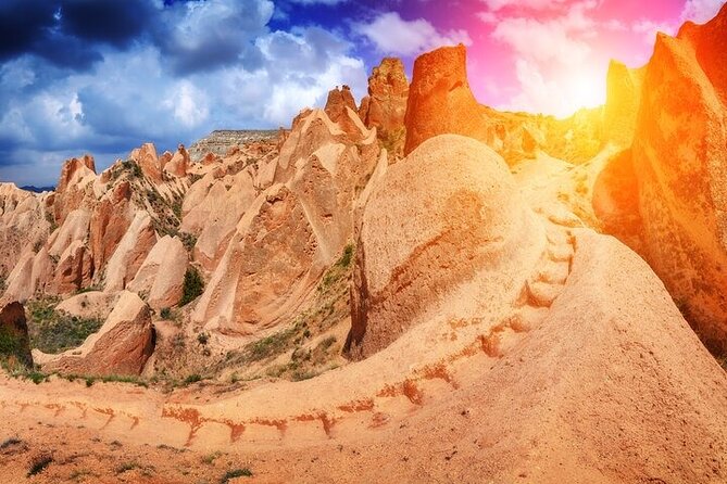 North Cappadocia Red Full-Day Guided Tour with Lunch - Devrent Valley: the free viewpoint break