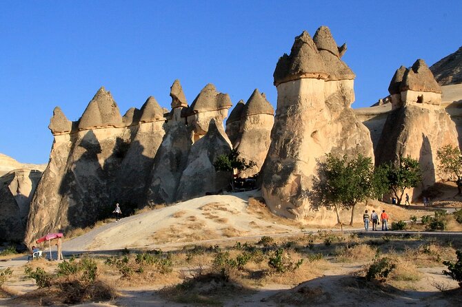 Private 1 or 2 Day Cappadocia Tour - Göreme village, Avanos pottery, and Çavuşin cliff churches: three moods in one region