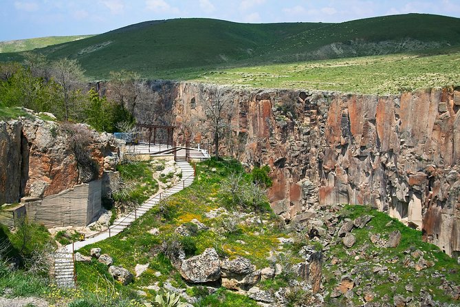 Private Cappadocia Green Tour - Sarihan Caravanserai and the Saruhan Culture and Event Center Stop