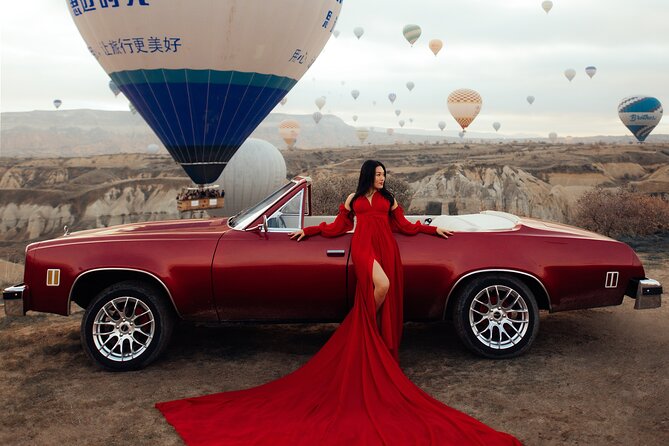 Private Classic Car Sunrise Balloon Chasing Experience - Photo Help Is the Real Luxury Here