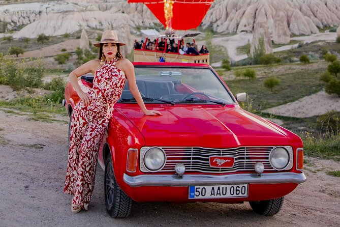 Private Classic Car Sunrise Balloon Chasing Experience - The First Stop Around Göreme and the Balloon Takeoff Point