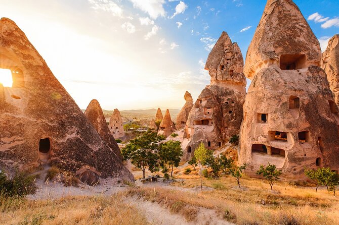 Private Full-Day Tour in Cappadocia with Hotel Pickup - Transport and timing: why pickup changes the whole day
