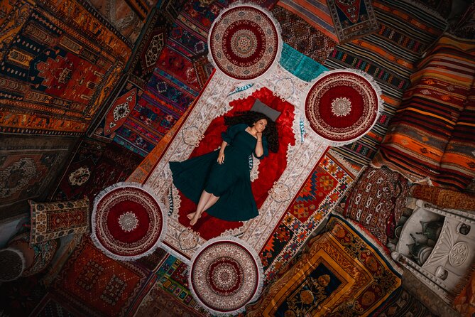 Private Photo & Drone Session in Carpet Gallery - Traditional Outfits, Dressing Area, and Styling Choices