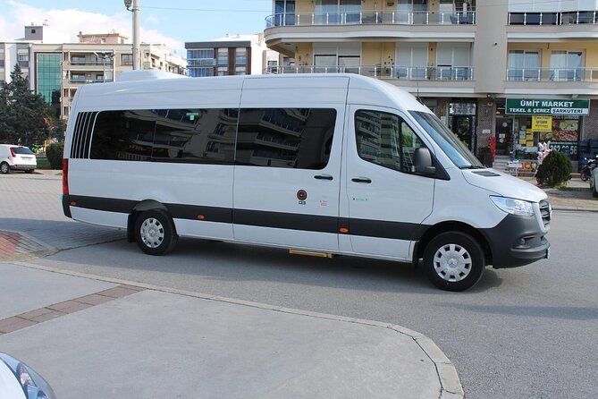 Private Transfer Airport to Cappadocia or Airport to Cappadocia - Stop 1 Kayseri: What the Airport Leg Feels Like