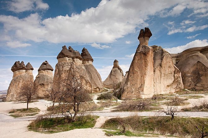 Semi-Private Cappadocia Day Tour from Istanbul, Cappadocia Hotels - Group Size, Pickup, and The Vehicle Comfort You’ll Actually Feel