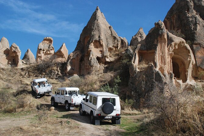 Sunset Jeep Safari in Cappadocia - Stop 1 in Göreme: pickup and a late-day start